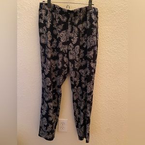 Ann Taylor Women’s foral print pants
